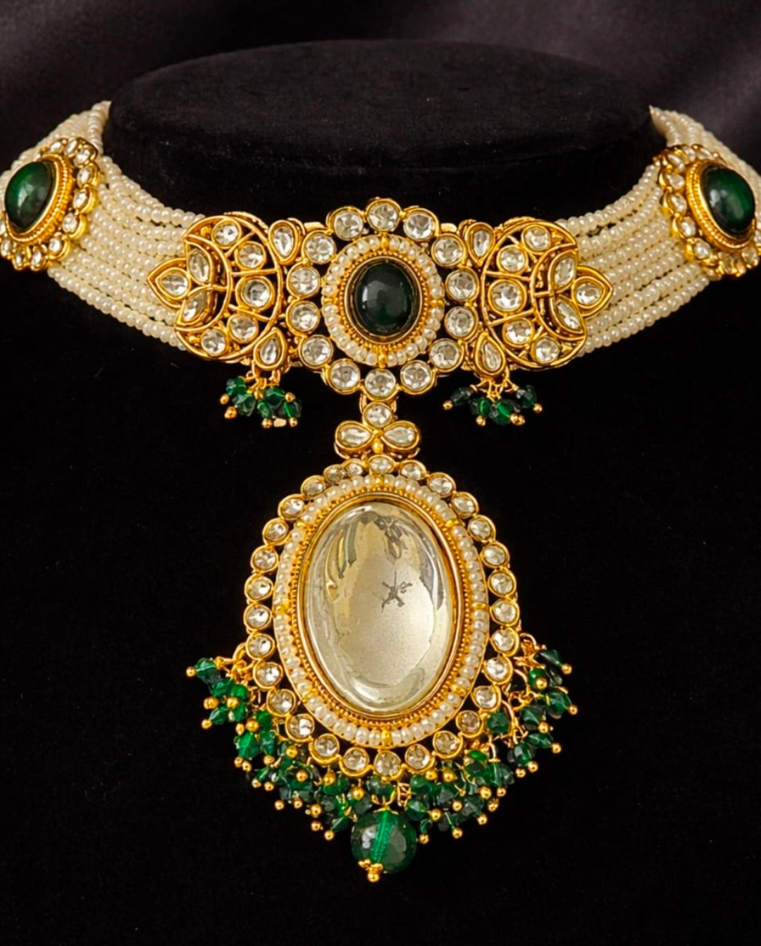 Pearl Radiance Jadau Jewelry Set