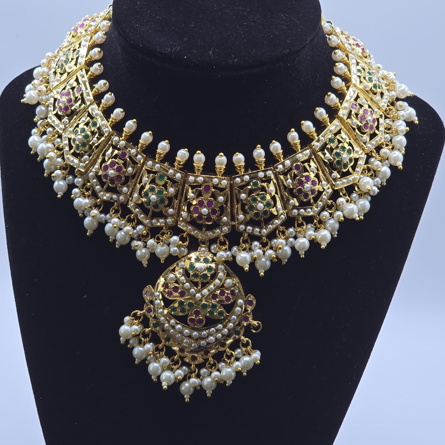Jadau Pearl Polki Set